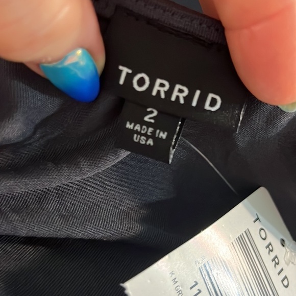 Torrid Top Surplice Plunge Strappy Faux Wrap NWT Gray Torrid Size 2 = 2X - Picture 7 of 11